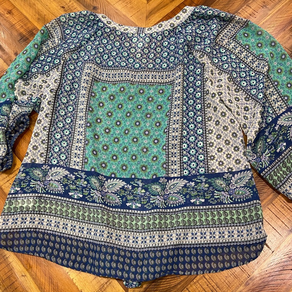Anthropologie Fig & Flower Sheer Button-down Top - Picture 5 of 5